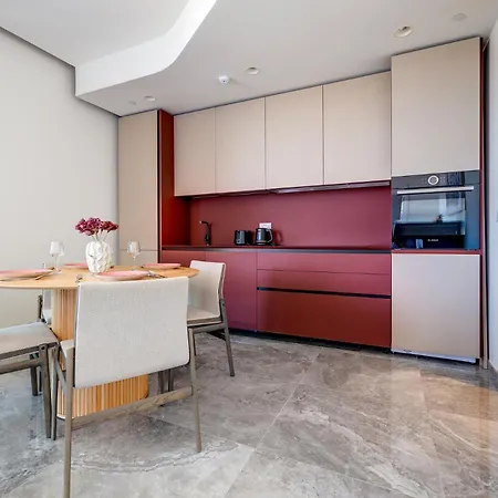 Mercury Tower By Buena Vista Apartment