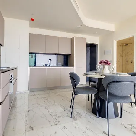 Mercury Tower By Buena Vista Apartment Saint Julian's