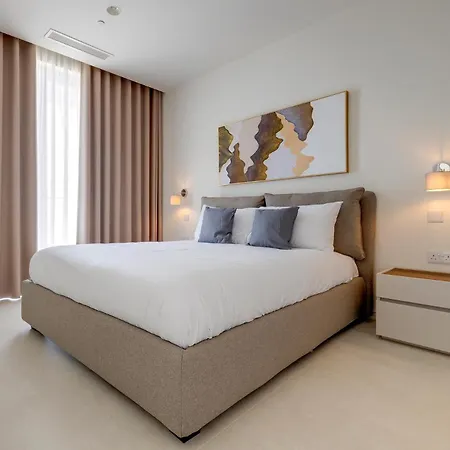 Mercury Tower Apartment Saint Julian's