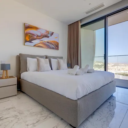 Apartment Mercury Tower By Buena Vista