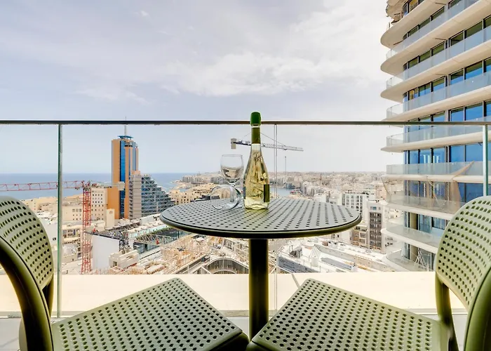 Mercury Tower By Buena Vista شقة سانت جوليان