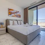 Apartment Mercury Tower By Buena Vista