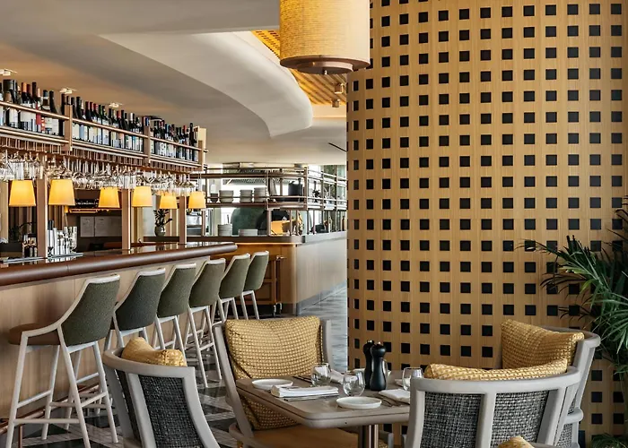 Mercury Tower By Buena Vista شقة *